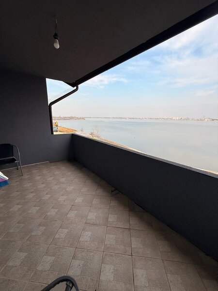 Aleea Lacul Morii, Militari,